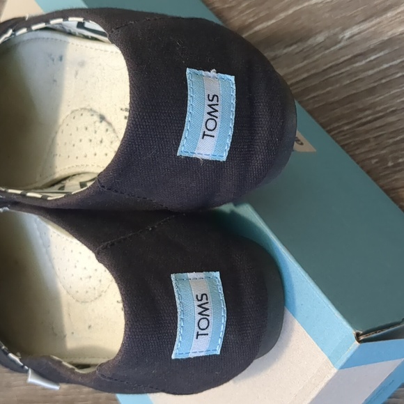 Toms Alpargata Men's Recycled Cotton Canvas Slip On Trainers In Black Size 8 - Picture 4 of 7